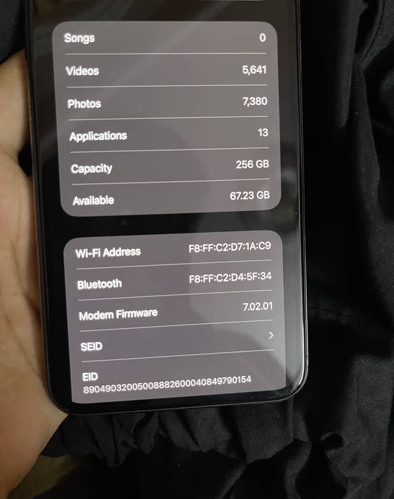Apple iPhone 11 Pro Max 3