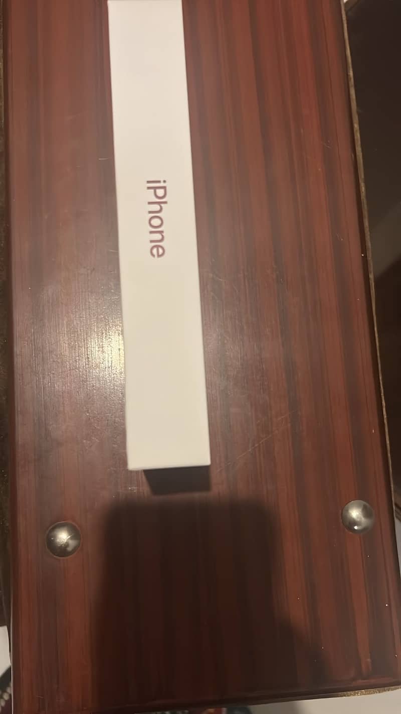 Apple iPhone 18 Pro Max 4