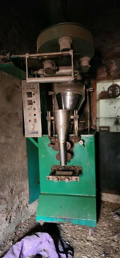 Industrial Packing Machine / Salt, Spices & Granules Packaging Machine