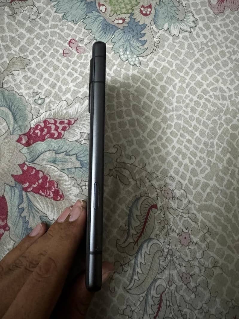 Google Pixel 7a 4