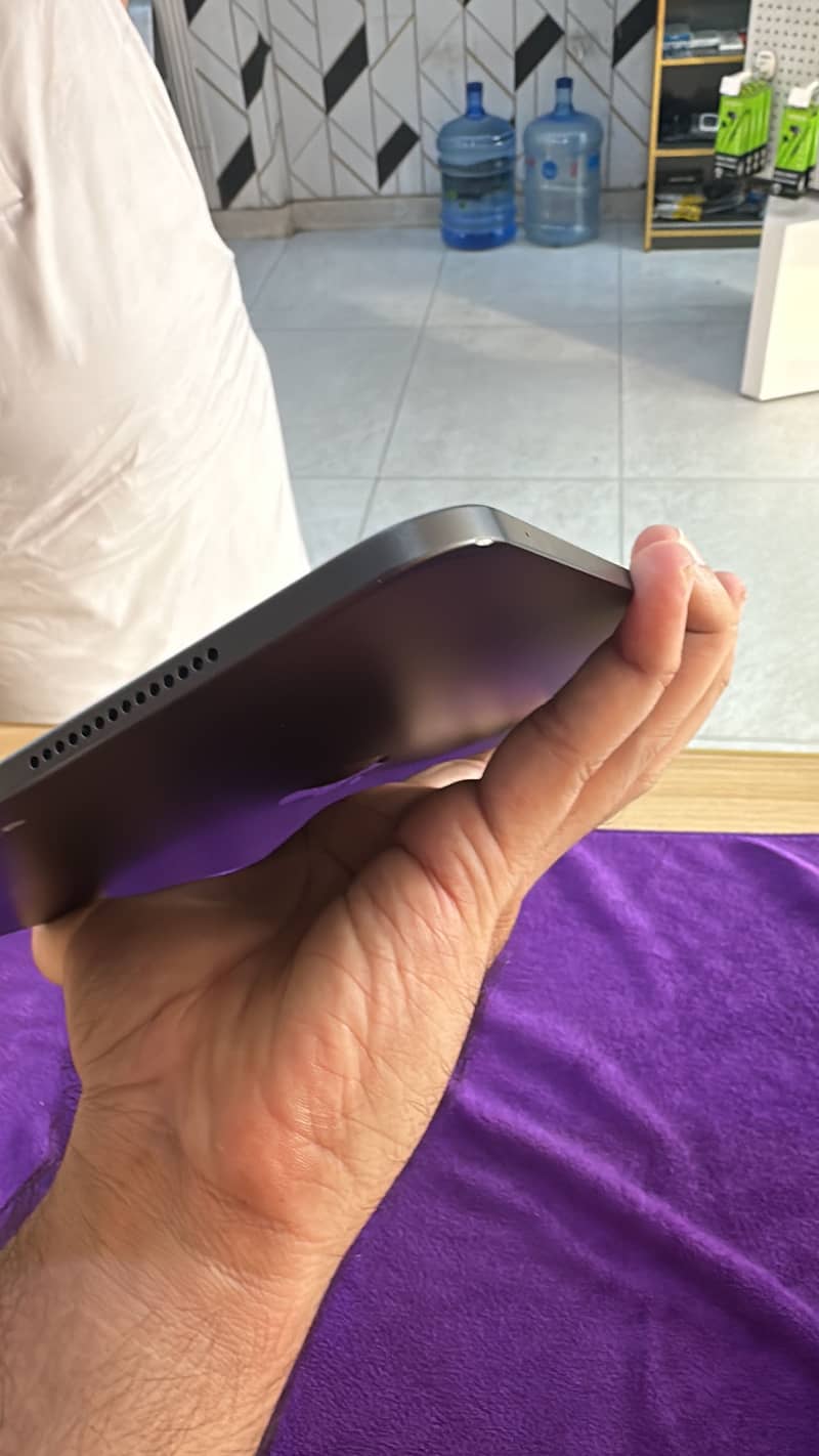 iPad pro 11 inch M4 cellular 3
