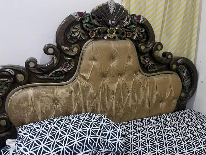 bed ha or side table 1 dressing 2