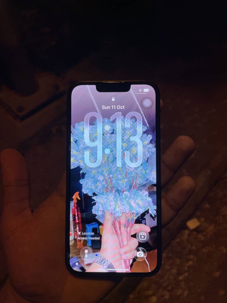 Apple iPhone 13 jv 4