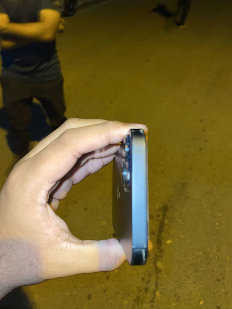 Apple iPhone 13 jv 5