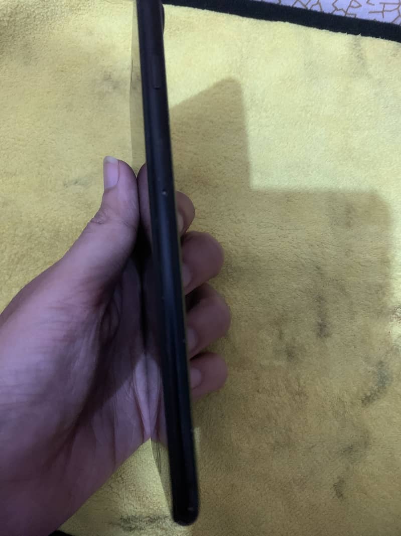 Apple iPhone 7 Plus pta/approved 4