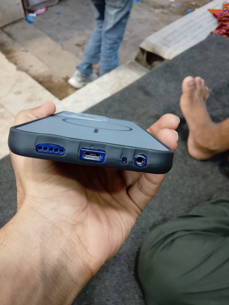 Tecno Spark 8C 5