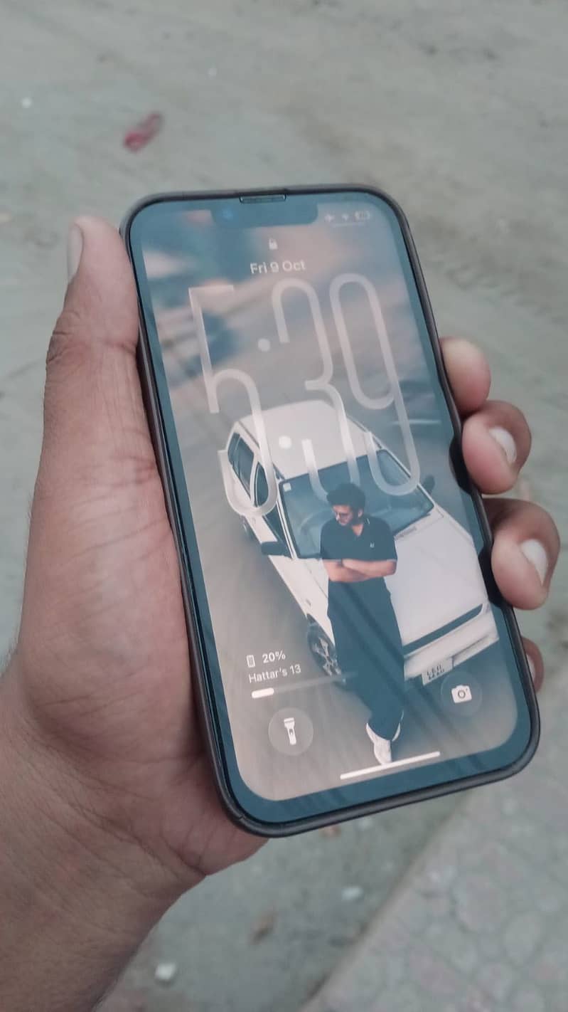 Apple iPhone 13 Exchange 1