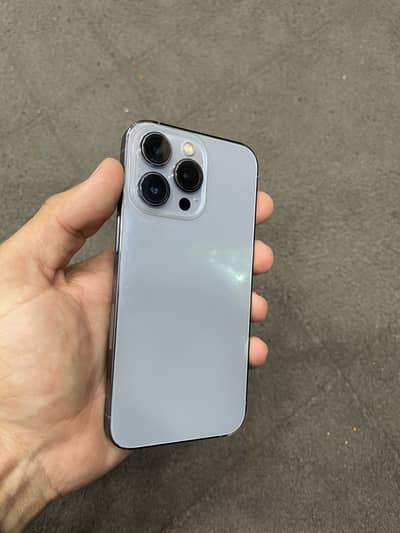 Apple iPhone 13 Pro