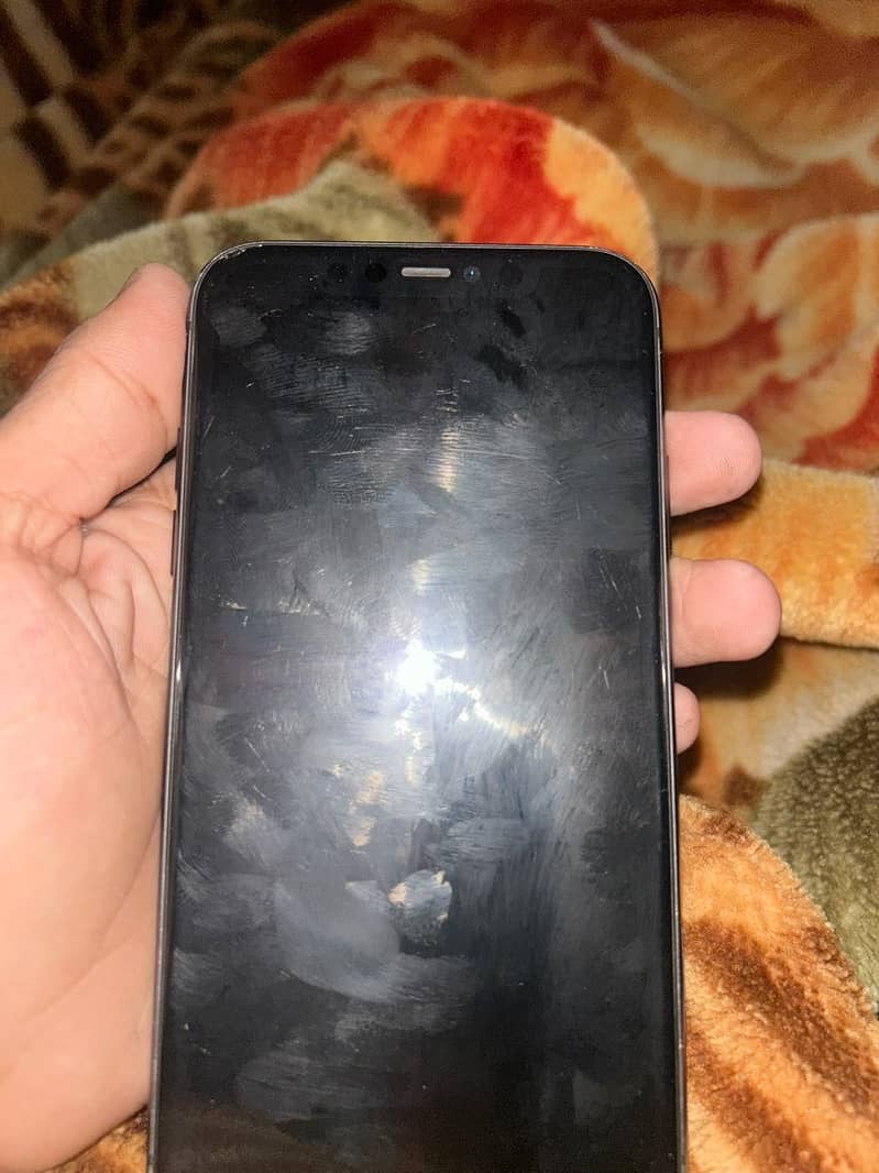 Apple iPhone 11 2