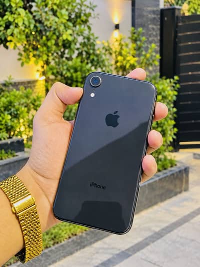 iPhone XR 64gb jv all original battery 77 exchange possible