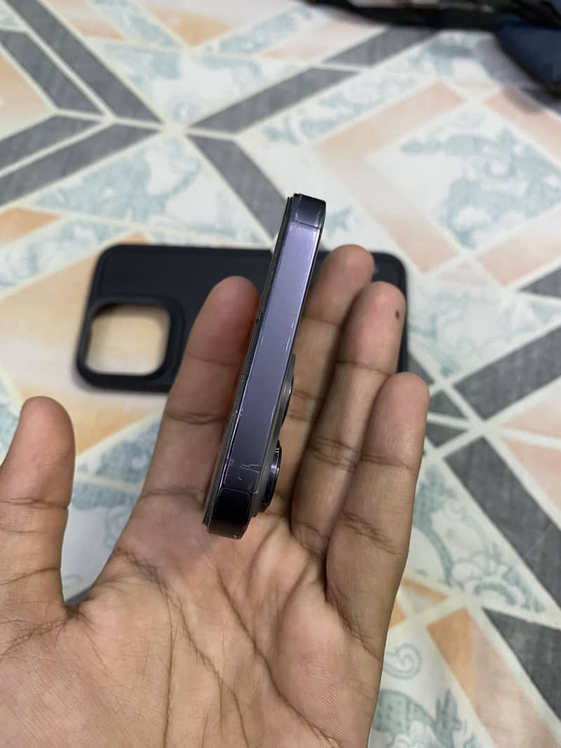 Apple iPhone 14 Pro Max 3