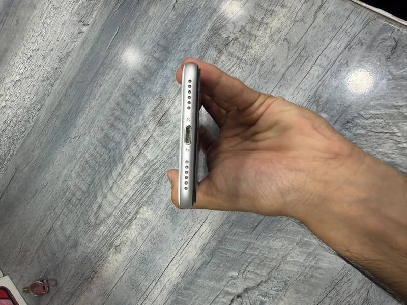 Apple iPhone SE 1