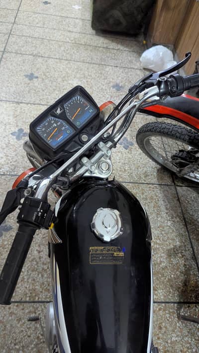 Honda 125 2025 modal