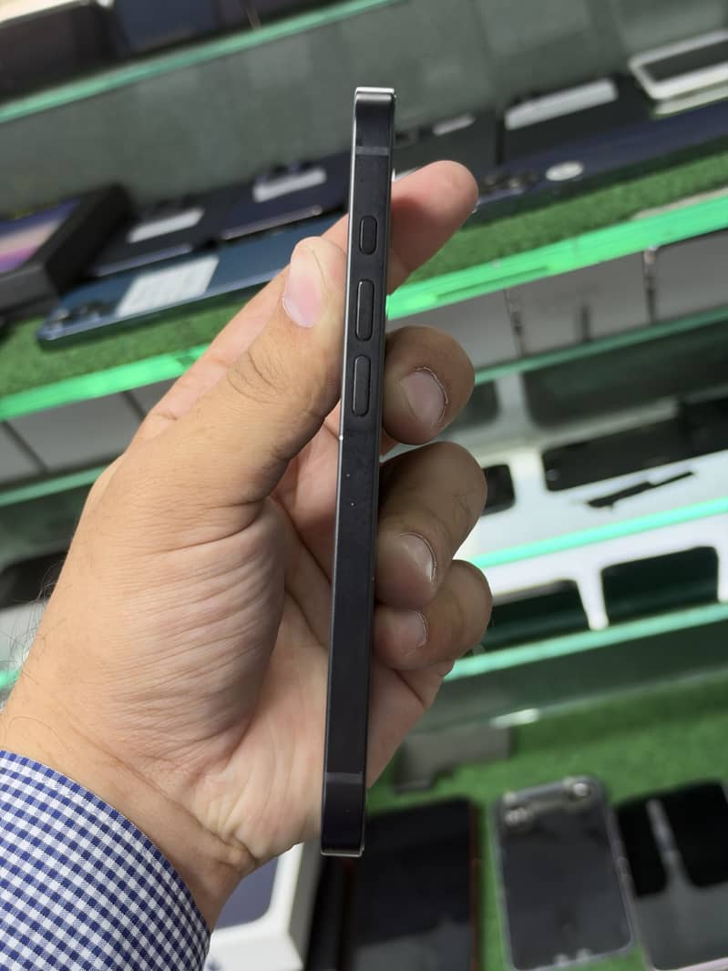 iPhone 16e (Non PTA) 2