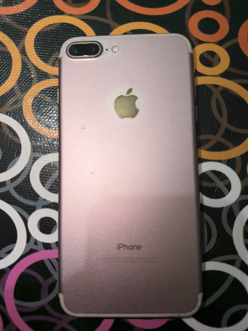 Apple iPhone 7 Plus 4