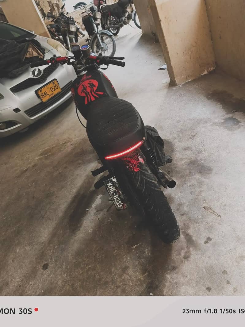 unique 125 2014 model 5