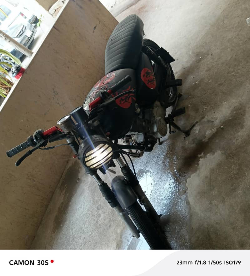 unique 125 2014 model 7