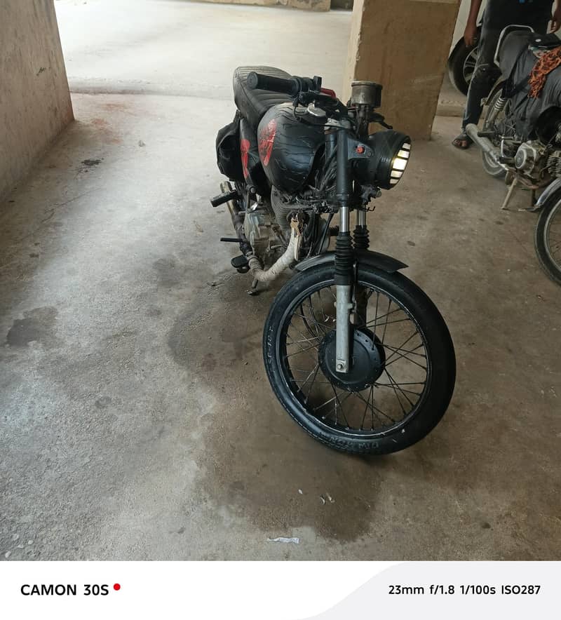 unique 125 2014 model 8
