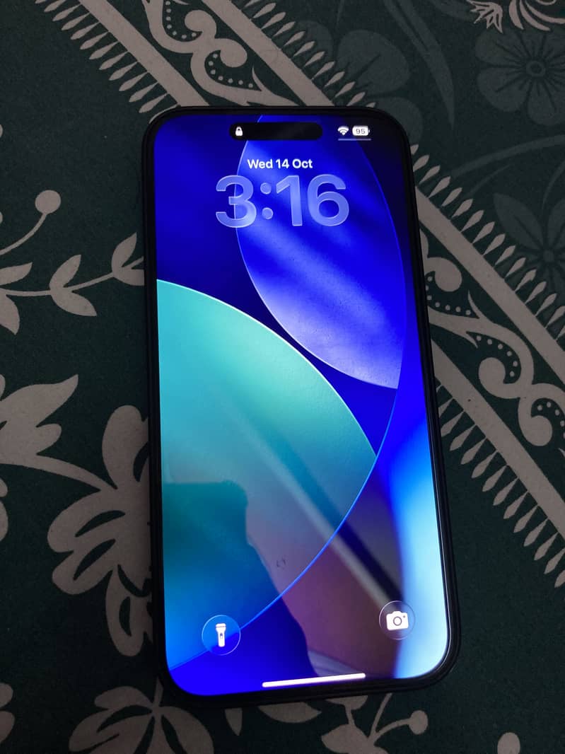 Apple iPhone 16 Pro Max 0
