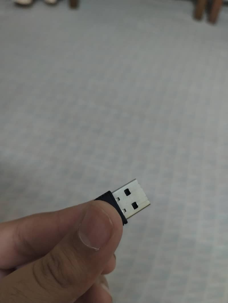 2.4G WIRELESS CONTROLLER GAMEPAD 4