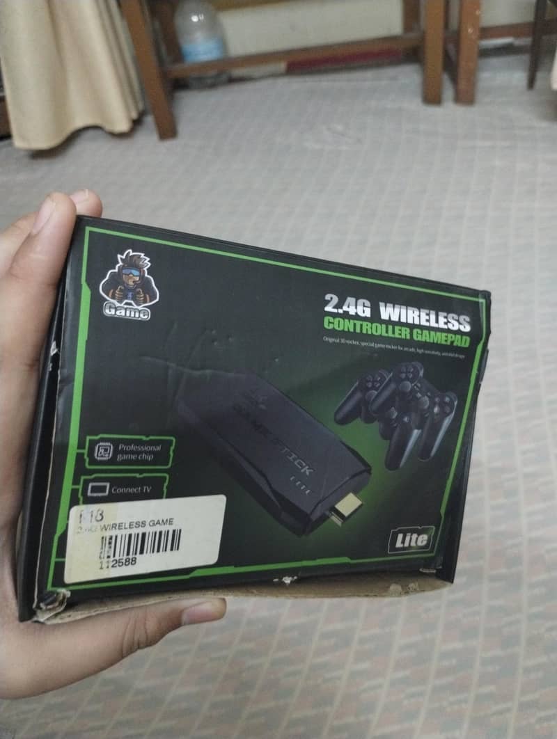 2.4G WIRELESS CONTROLLER GAMEPAD 6
