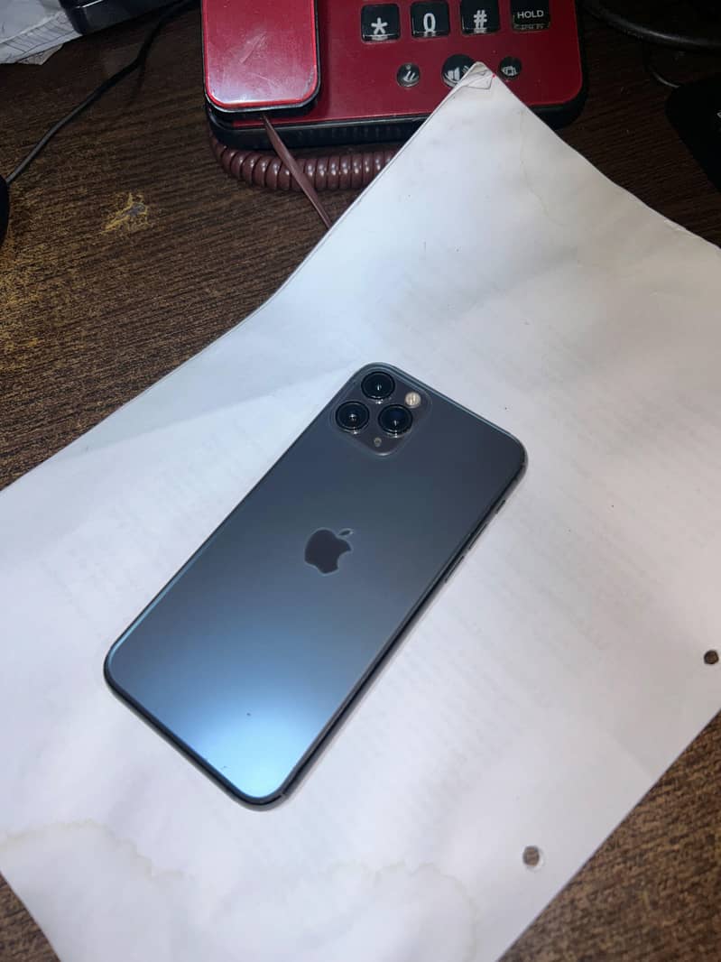 Apple iPhone 11 Pro 2