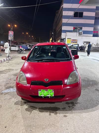 Toyota Vitz 2001