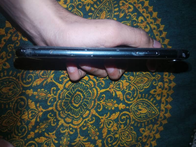 Apple iPhone XR 3