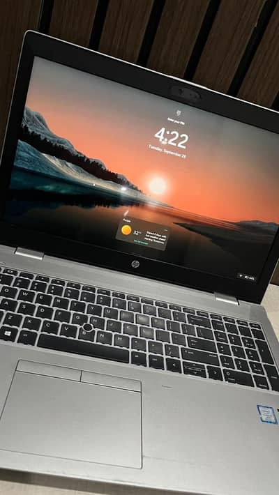 HP probook corei7 Gen 8th