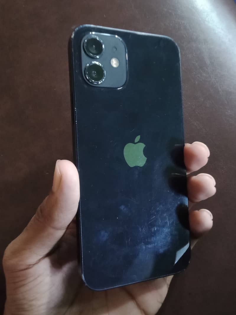 Apple iPhone 12 1