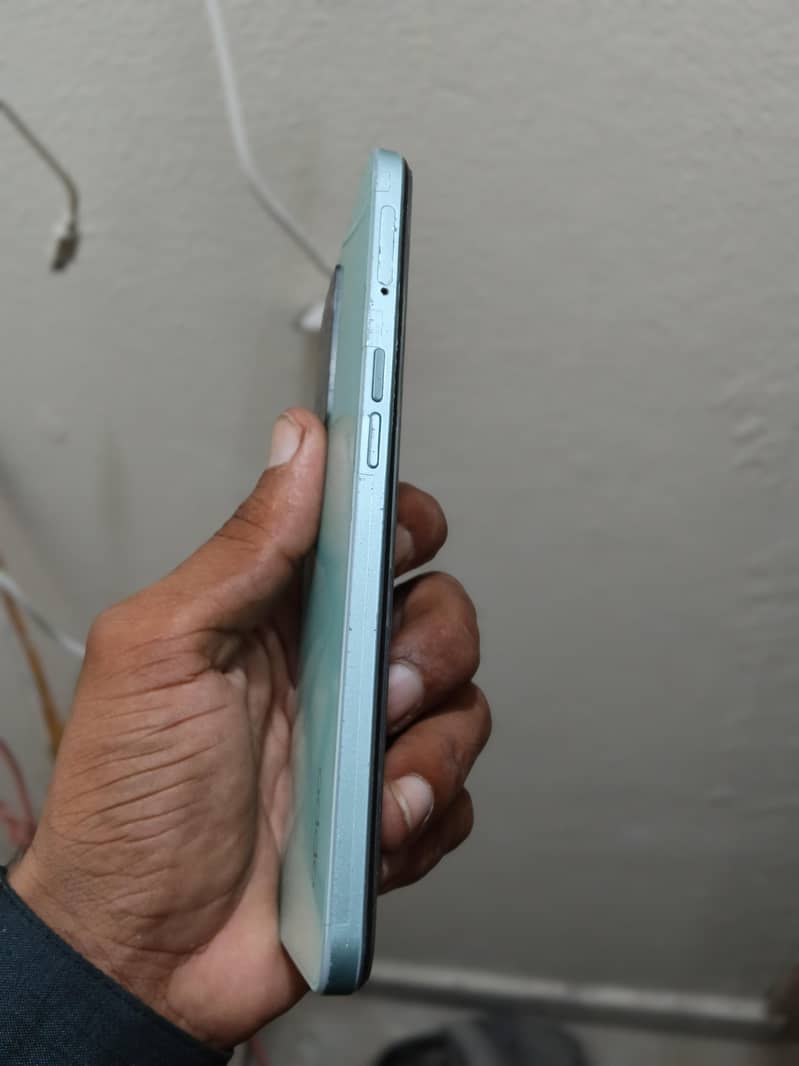 OPPO A57 5