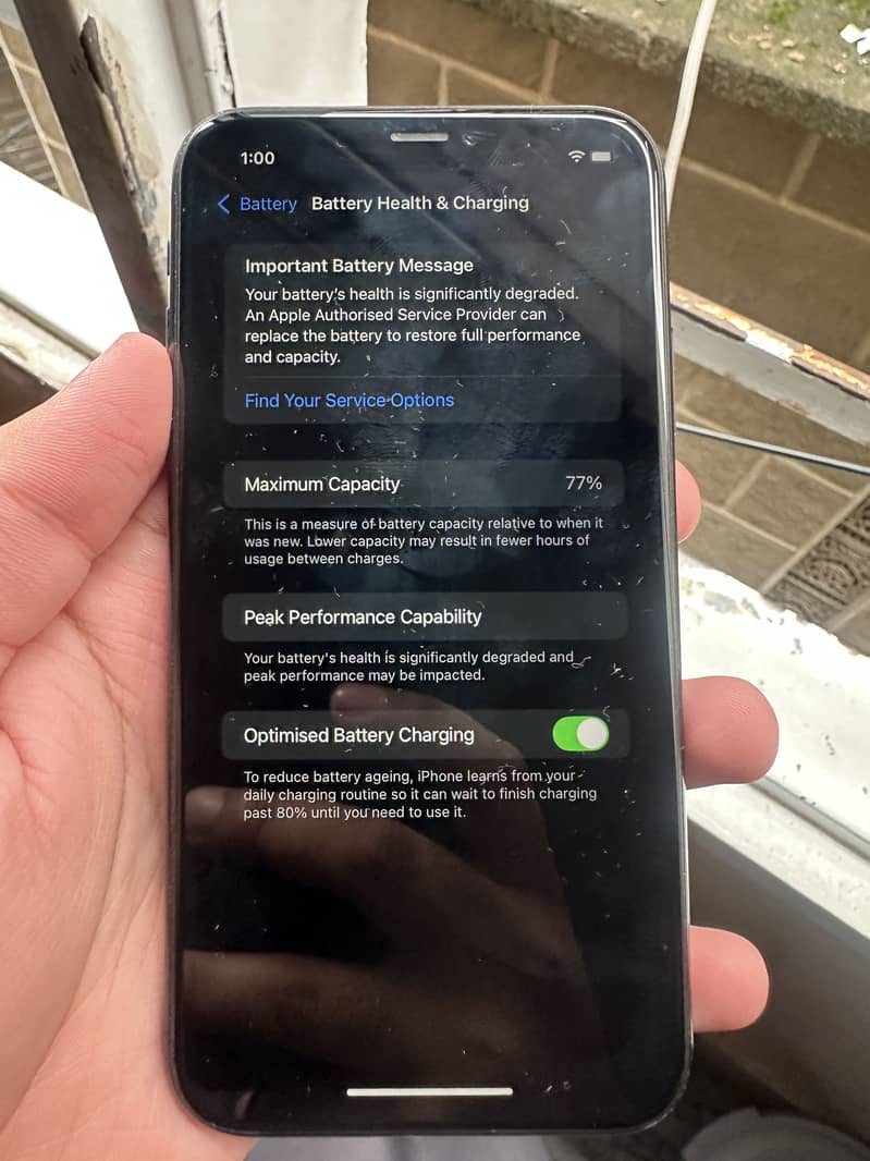 Apple iPhone XR 7