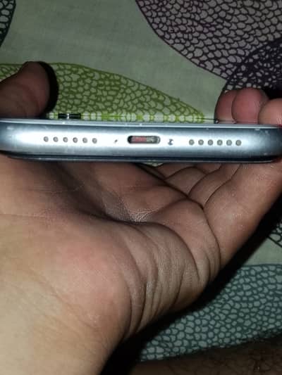 Apple iPhone XR