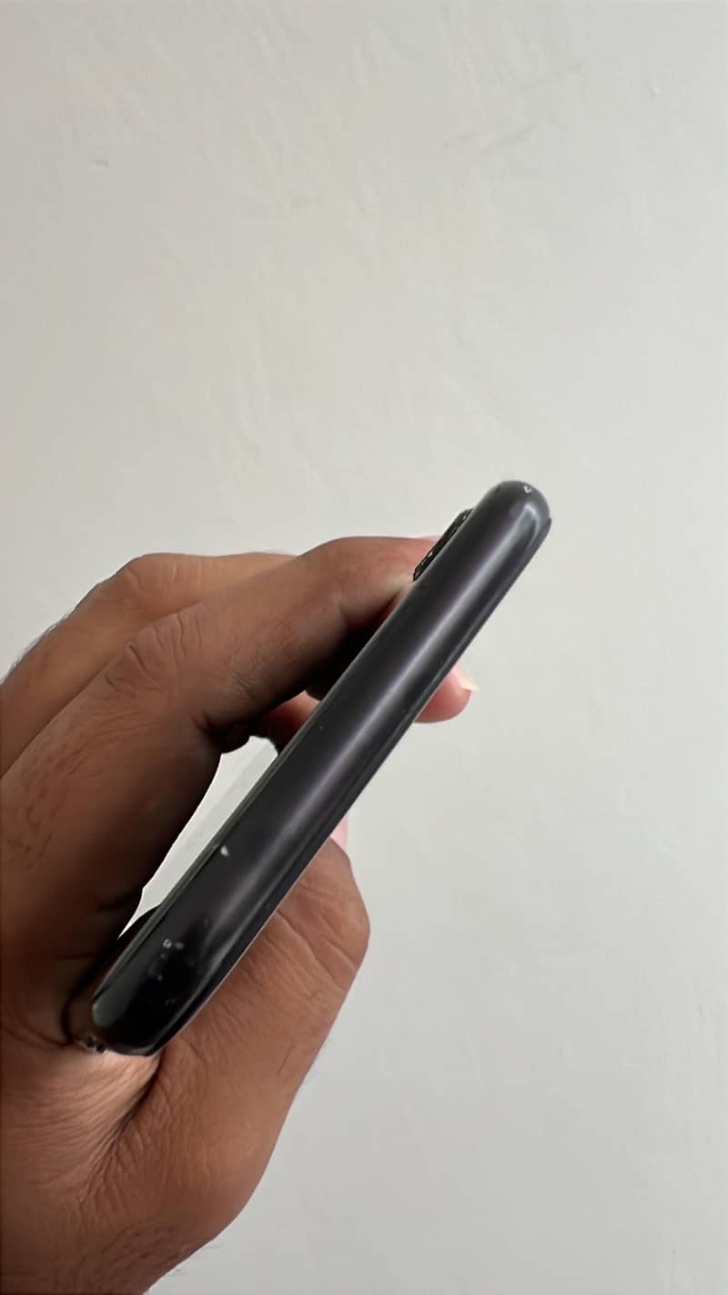Apple iPhone SE 4
