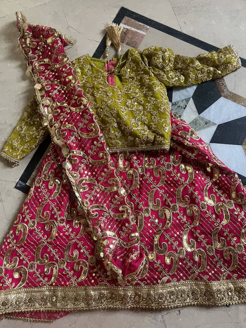 Dresses 0