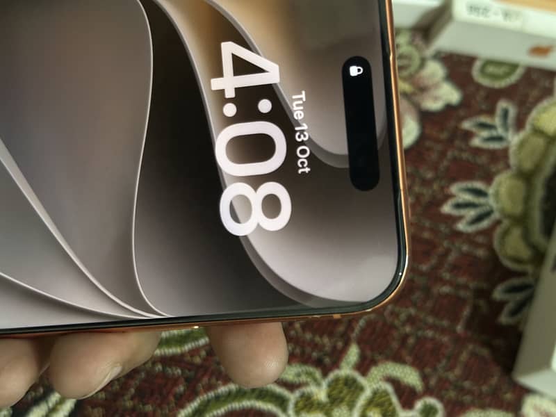 Apple iPhone 17 Pro 1