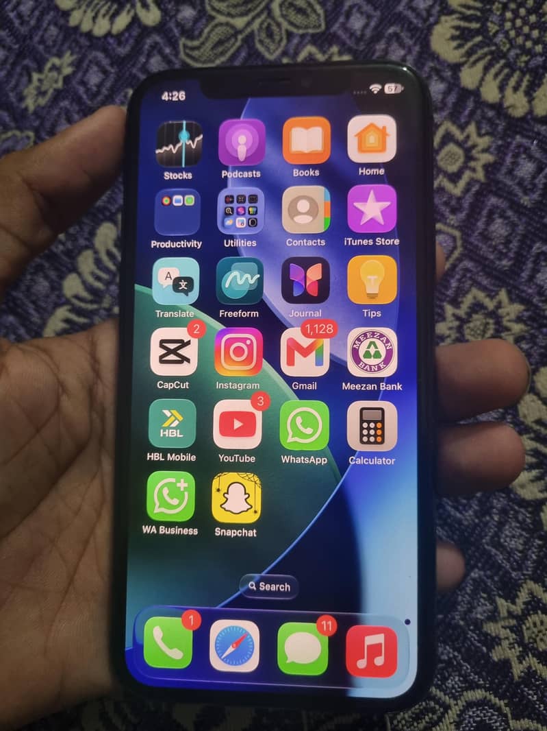 Apple iPhone 11 Pro 1