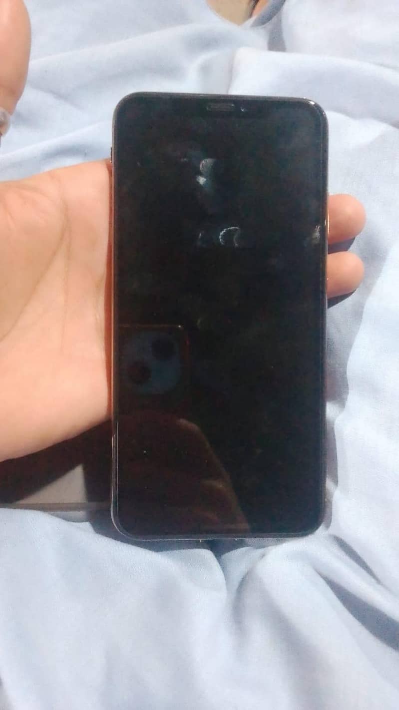 Apple iPhone X 1