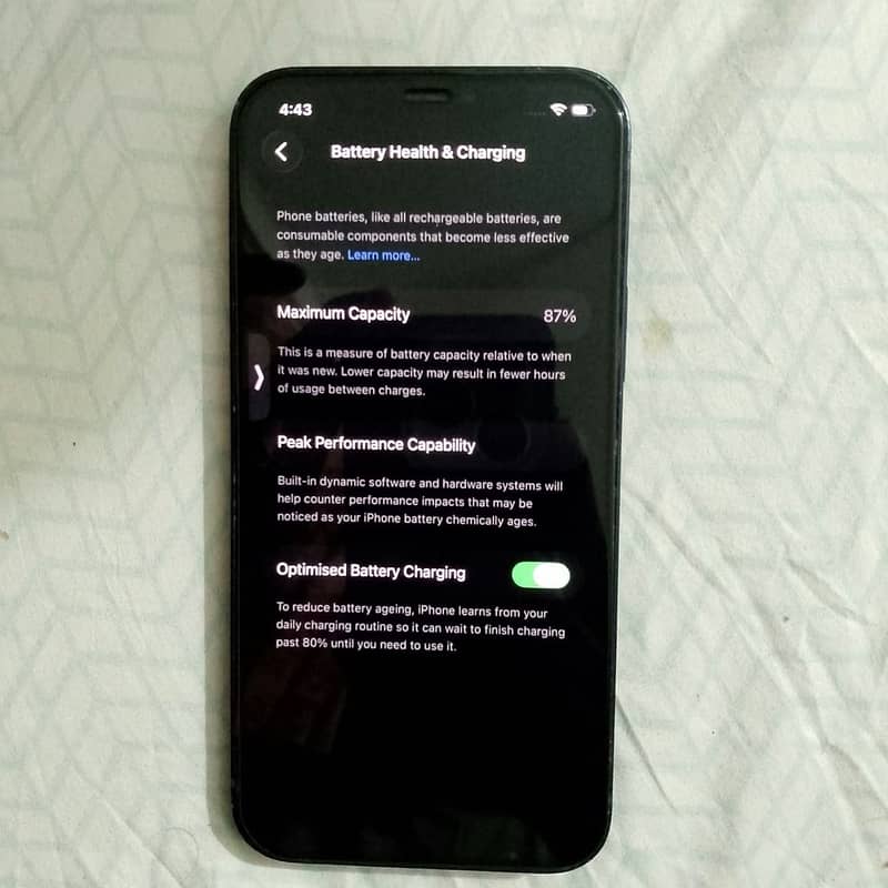 Apple iPhone 12 1