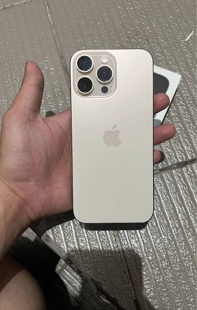Apple iPhone 16 Pro Max 256gb factory unlocked