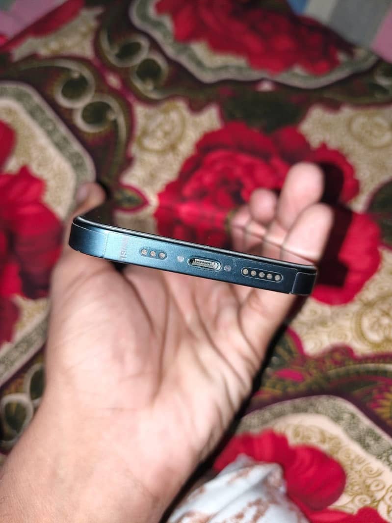 Apple iPhone 14 0