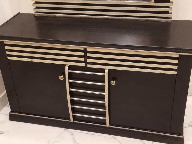 Bed + Side Table + Dressing Table+ Bed Mattress+Pillow 7