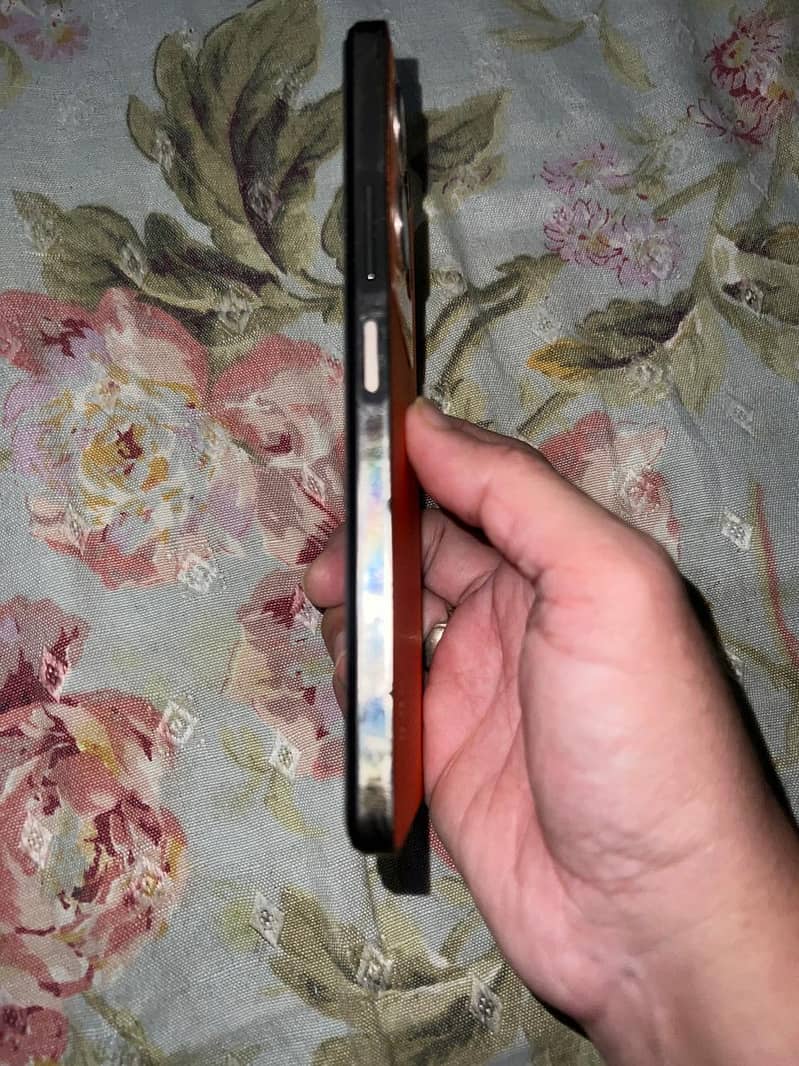 Infinix Note 30 7