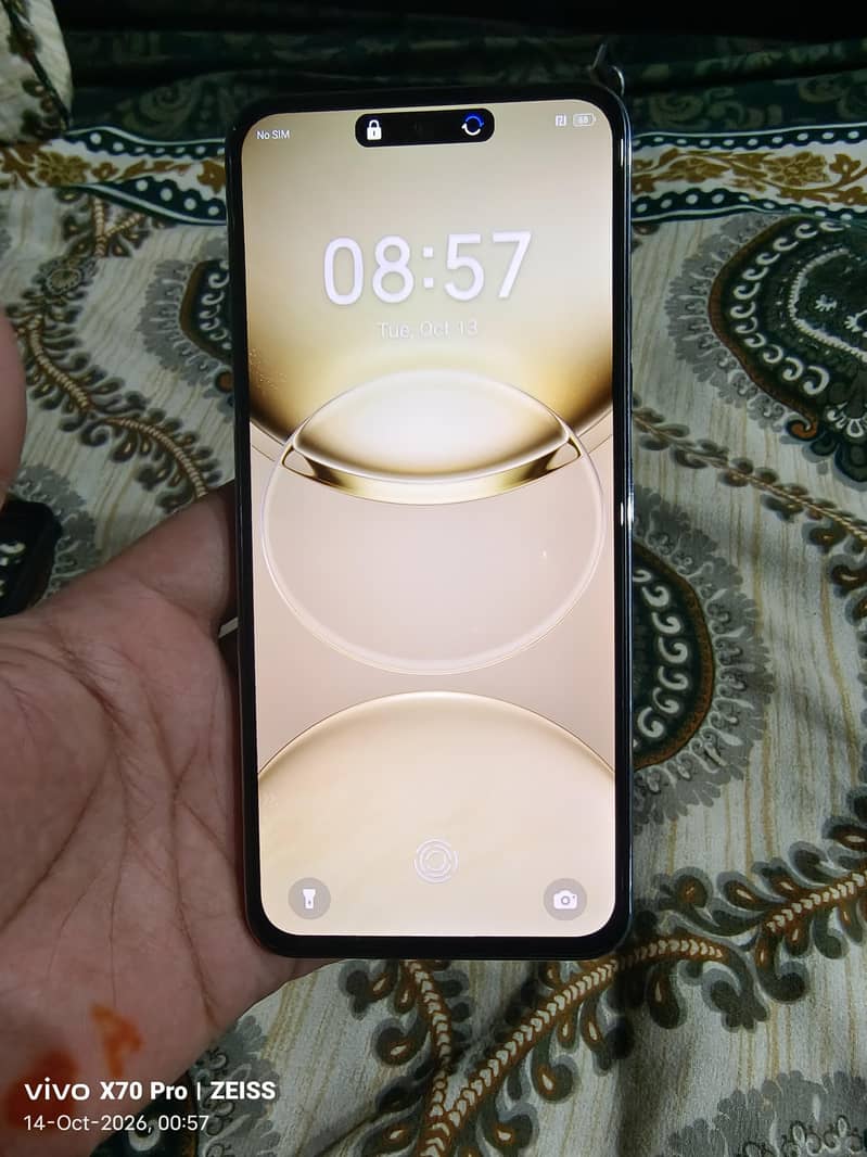 Tecno SPARK 30 Pro 4