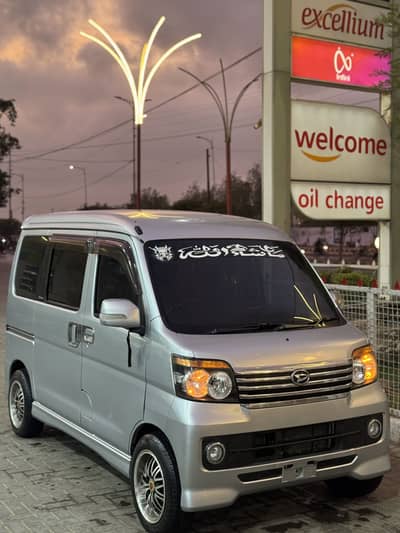 Daihatsu Atrai Wagon custom turbo 2012