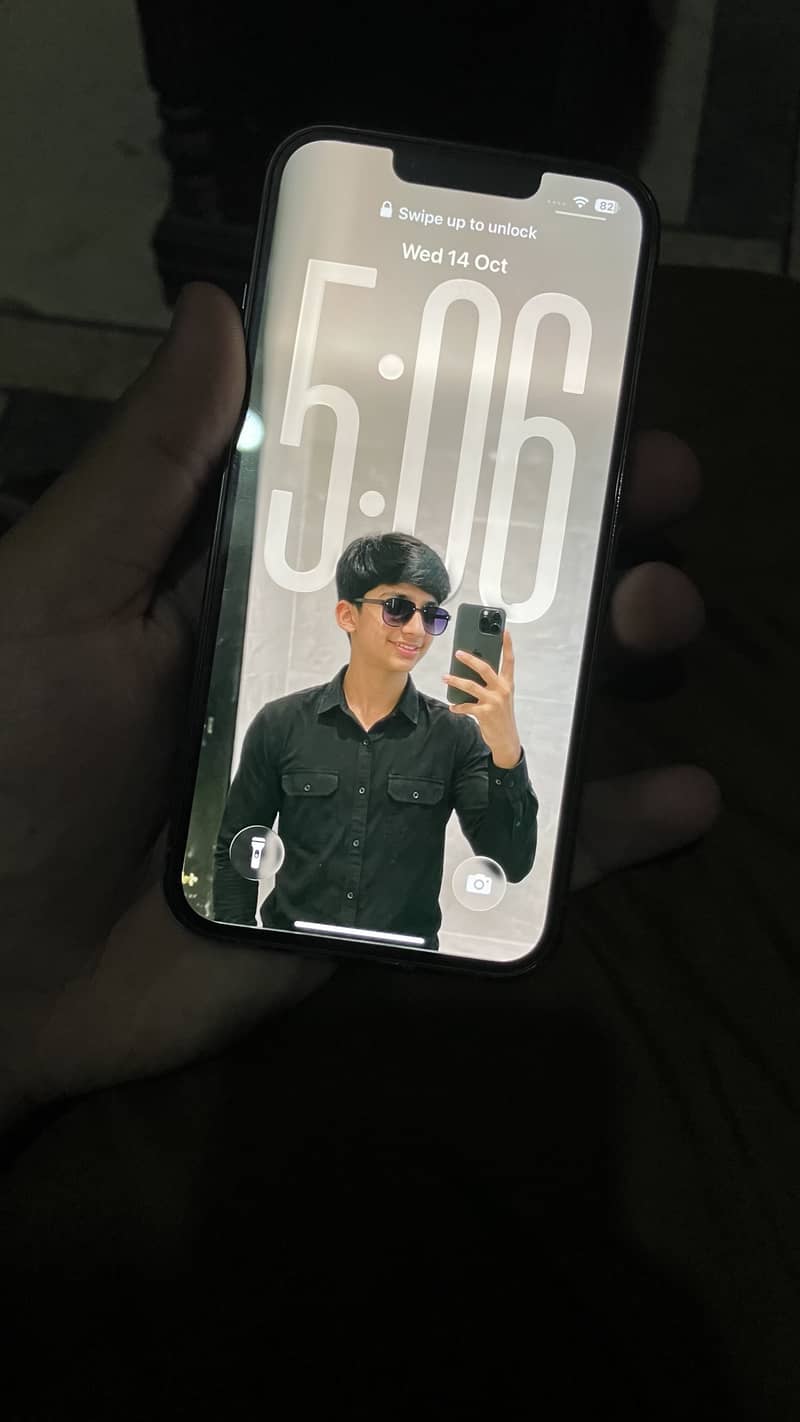 Apple iPhone 13 Pro 2