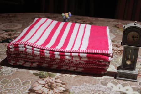Bath towels Size 27 x 54