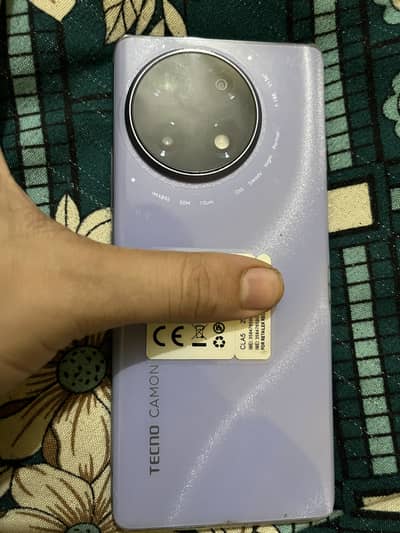 Tecno camon 30s