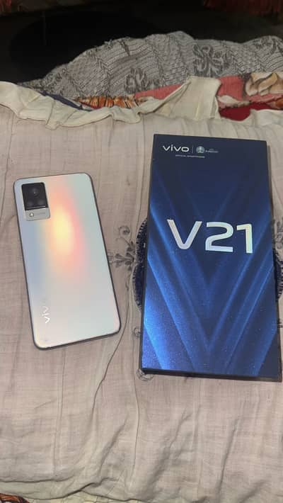 Vivo V21 box charger sath ha exchange possible