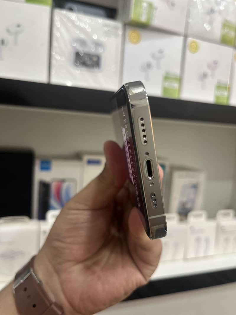 Apple iPhone 13 Pro 5